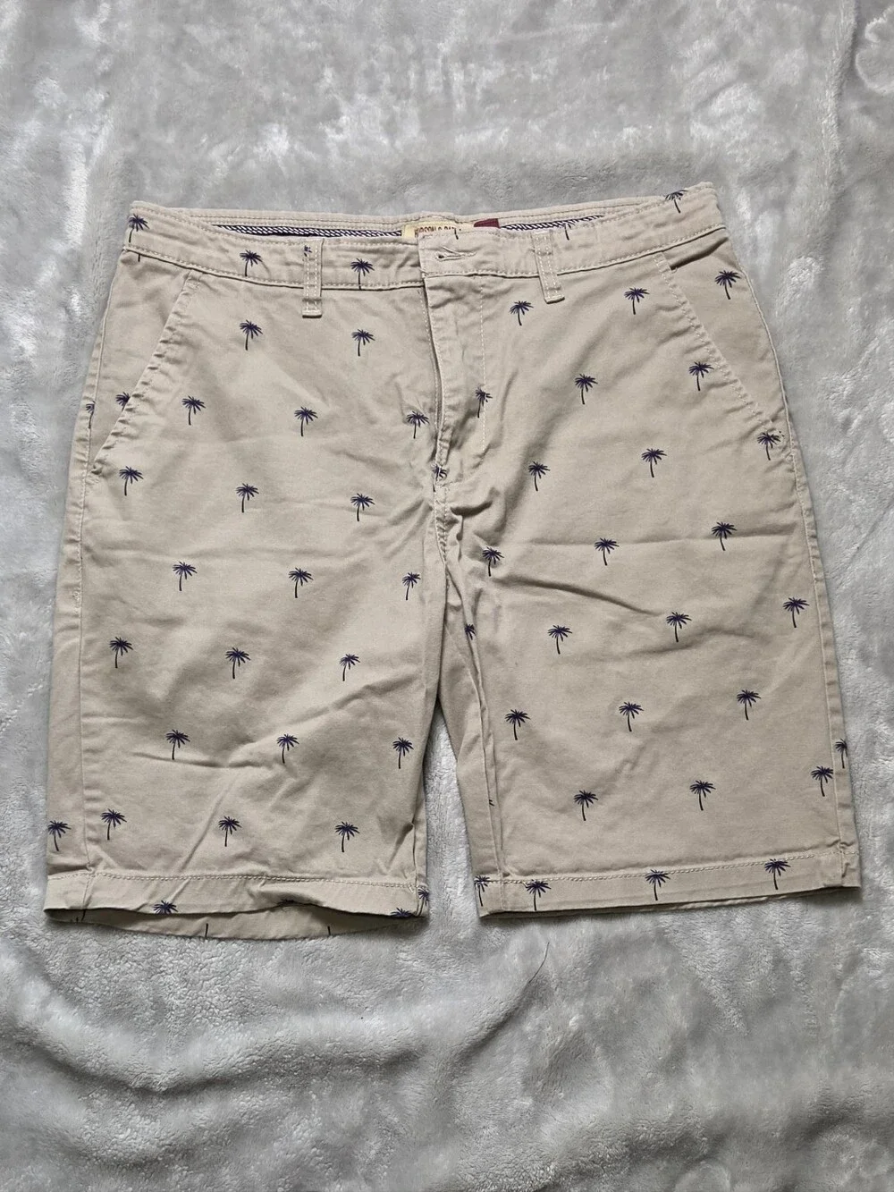 Hudson & Barrow Palm Tree Print Chino Shorts Men’s Size 32 Beige Casual
